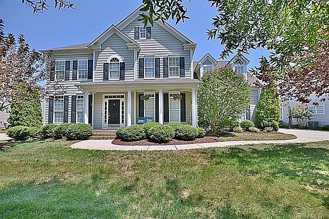 1st image of 302 Three Greens Dr