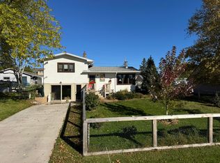 415 15th Ave, Two Harbors, MN 55616