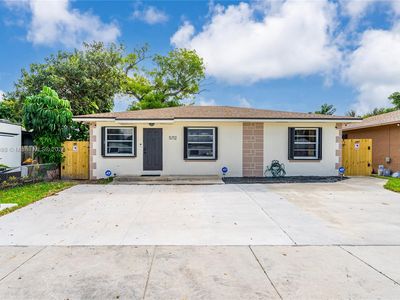 5712 SW 39th St, West Park, FL, 33023