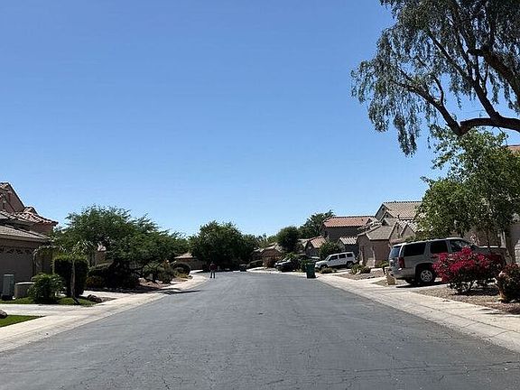 5th image of 41961 W Anne Ln