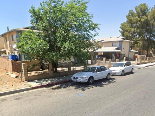 38729 11th St E APT 5, Palmdale, CA 93550