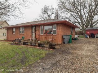 210 N 5th St, Carlisle, IA 50047