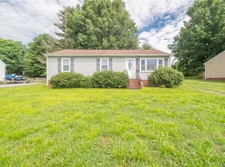 6374 Eula St, Mechanicsville, VA 23111