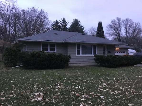 6000 Gateway Grn, Monona, WI 53716