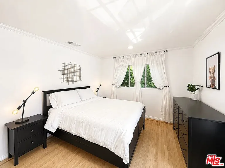 834 Lincoln Blvd #5 — Photo 13