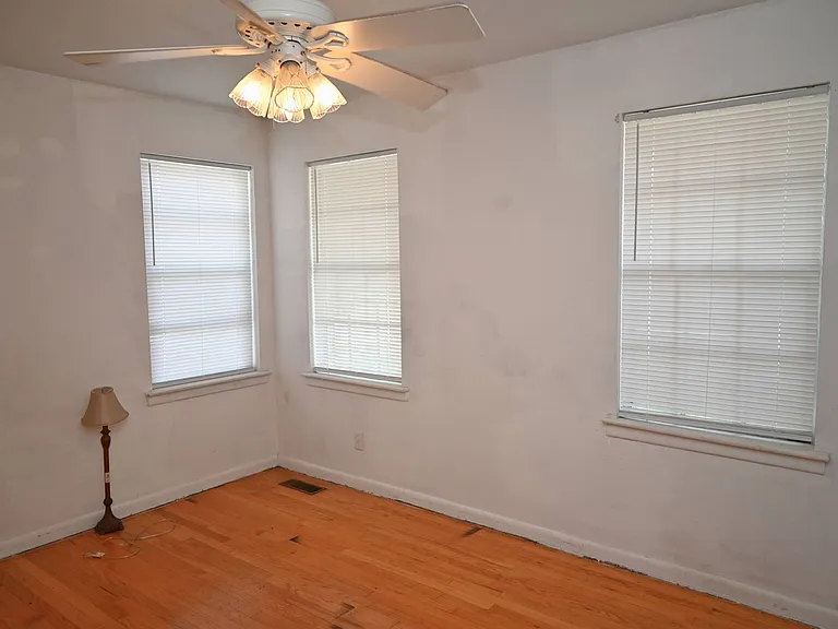 4644 Bunny Run Dr — Photo 8