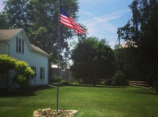 604 2nd Ave NW, State Center, IA 50247