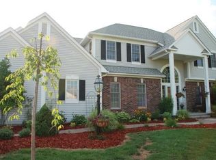 6710 Song Hill Ln, Victor, NY 14564