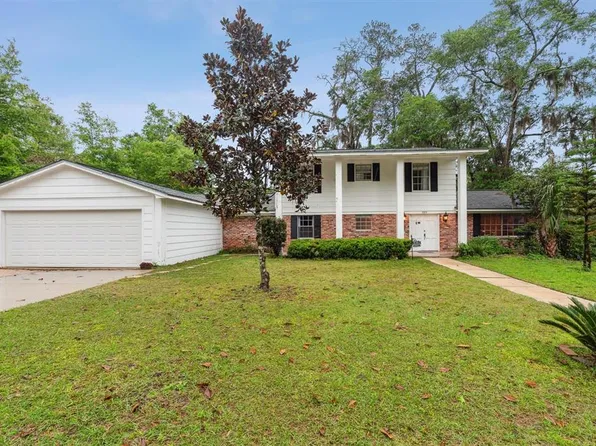 925 NW 52nd Ter, Gainesville, FL 32605