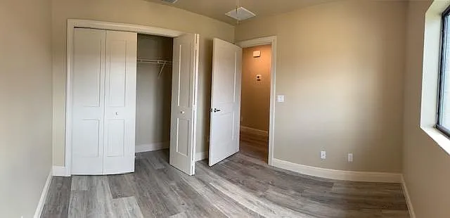 1625 SW 32nd Ter — Photo 5