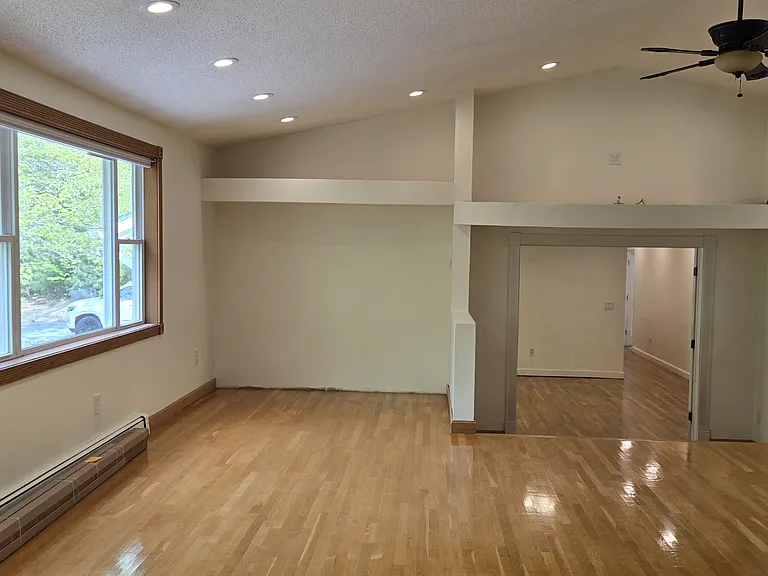 120 Mahala Way — Photo 13