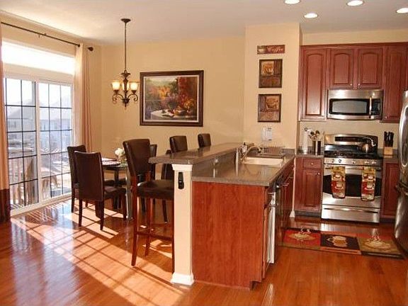 2nd image of 206 Balsam Dr