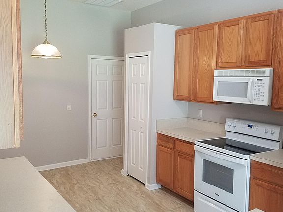 2nd image of 8291 Stelling Dr