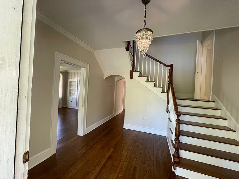 1411 S Lamar Blvd — Photo 10