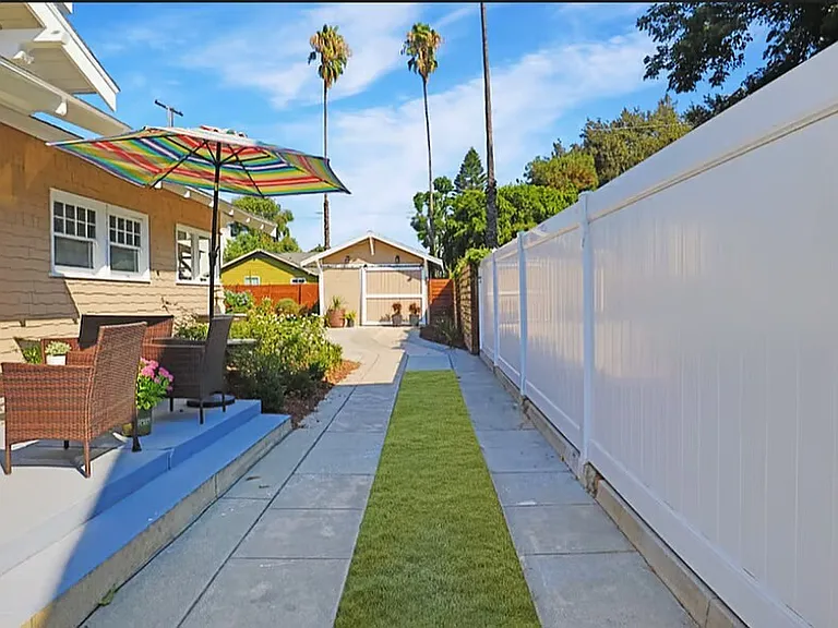 125 E Alvarado St — Photo 13