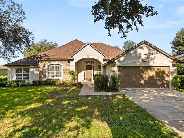 32313 Oak Canopy Dr, Sorrento, FL 32776