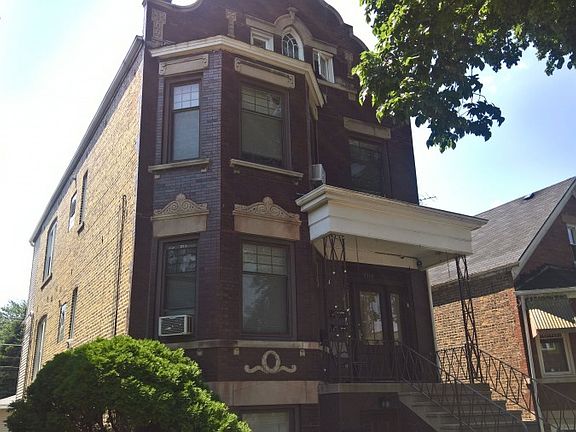 2nd image of 2110 S Central Ave