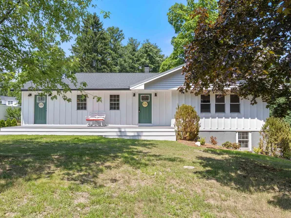 99 Pond Street, Salem, NH 03079