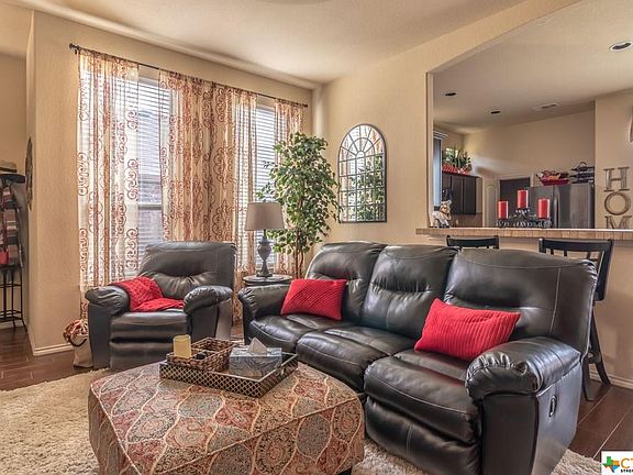 5th image of 501-505 Creekside Cir