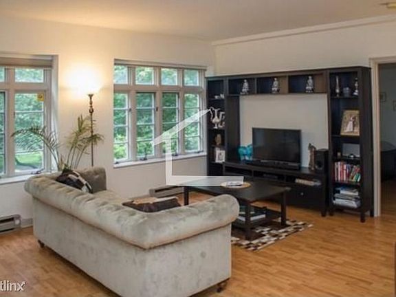 60 Glen Rd. #T-4 Brookline Unit Photo 3