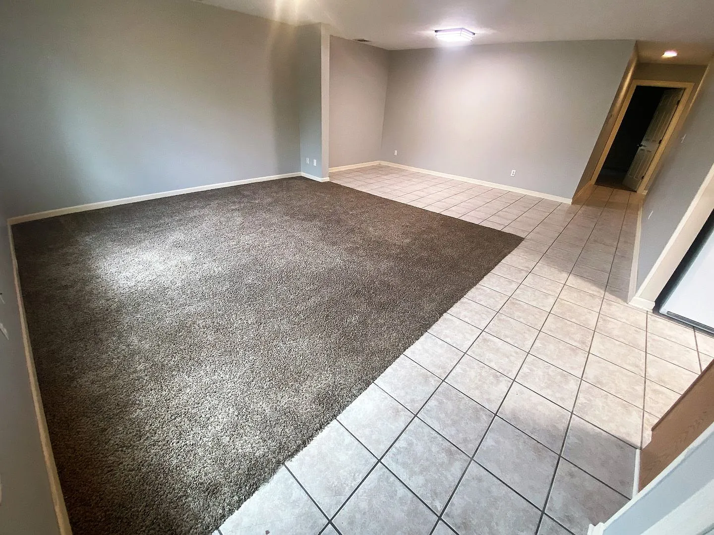 3-Bedroom Duplex Near McNeese State University — Photo 3