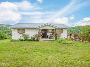 140 Walnut Cir, New Tazewell, TN 37825