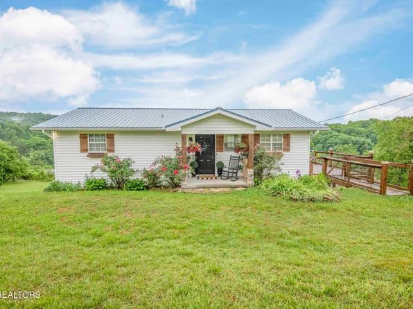 140 Walnut Cir, New Tazewell, TN 37825