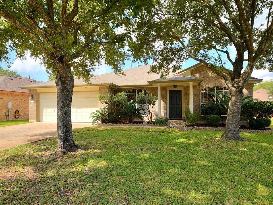 1st image of 17504 Bottle Springs Ln