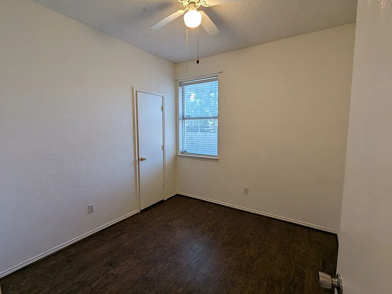 6367 Stonewater Bend Trl — Photo 17