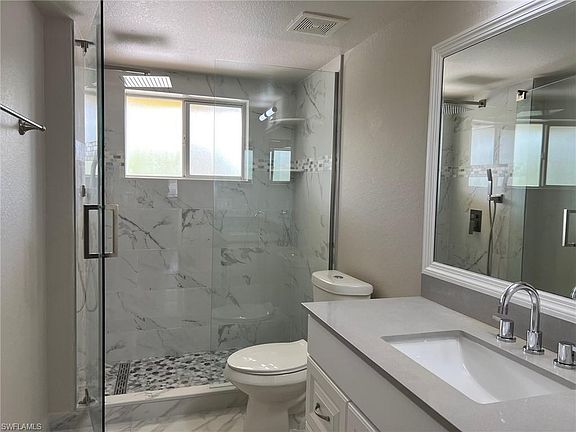 4th image of 8294 Key Royal Cir APT 1633