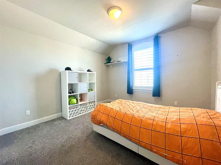 6829 Brindisi Pl — Photo 24