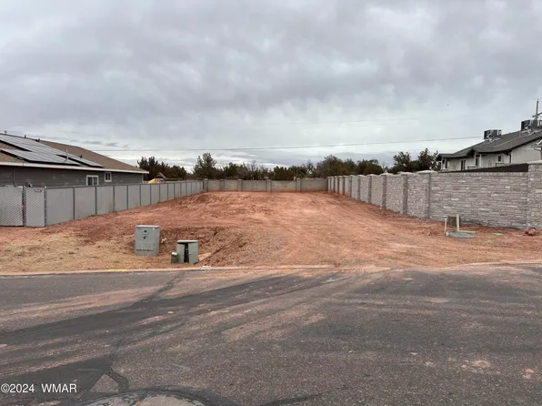 129 S Hillcrest Dr, Snowflake, AZ 85937