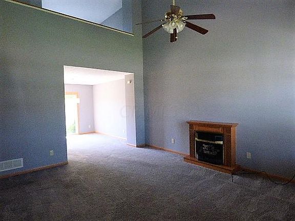 5th image of 325 Masonglen Ct