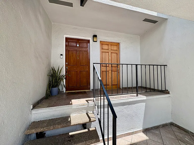 18645 Hatteras St #166 — Photo 4