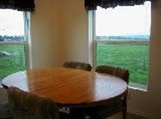 17551 Bennett Rd, Mount Vernon, WA 98273