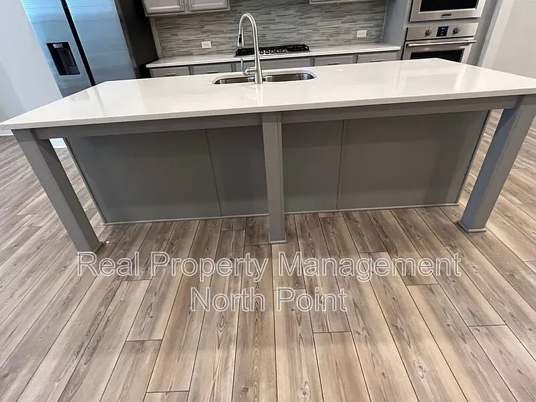 942 Catamaran Ct — Photo 7