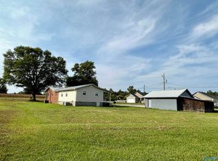 7020 Rocky Ford Rd, Hokes Bluff, AL 35903