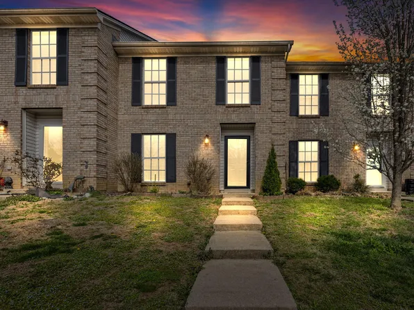 335 Houston Creek Dr, Paris, KY 40361