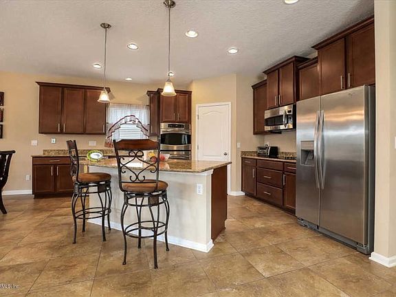 3rd image of 4139 Grayfield Ln