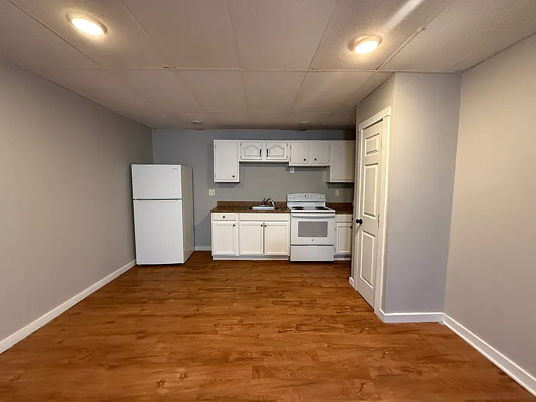 809 Oak St #1 — Photo 2
