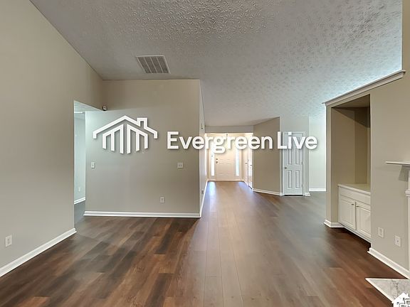 2nd image of 1765 Cedar Walk Ln