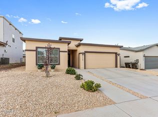 1117 Nickel Hl, Santa Teresa, NM 88008