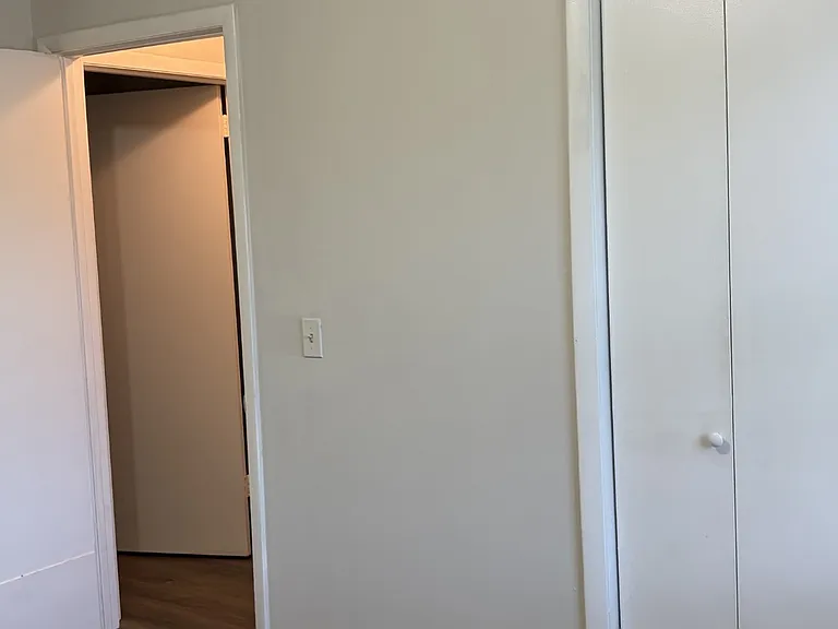 443 Cedarmont Dr — Photo 11