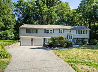 45 Stag Dr, Billerica, MA 01821