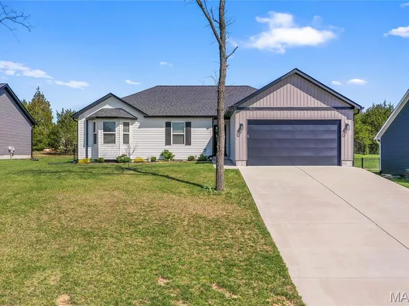 3612 Wayside Dr, Catawissa, MO 63015