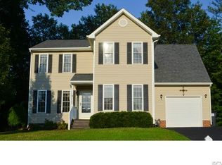 5937 Walking Path Ln, Midlothian, VA 23112