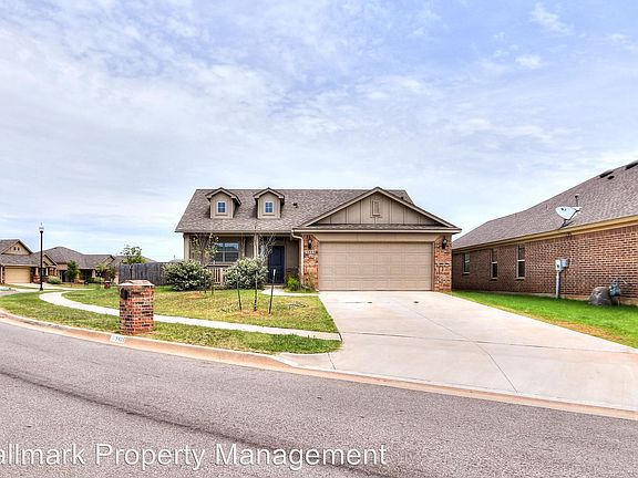 2nd image of 3405 Bear Mountain Dr