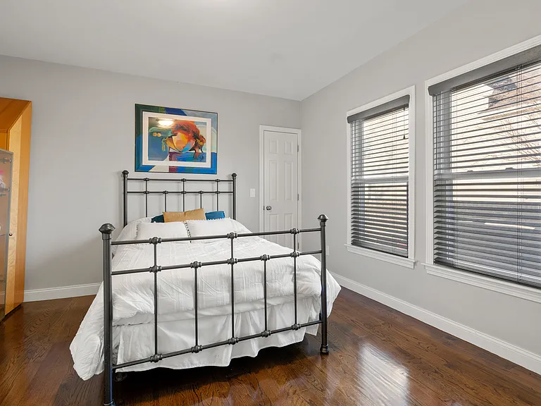 32 E Chestnut St #32 — Photo 7