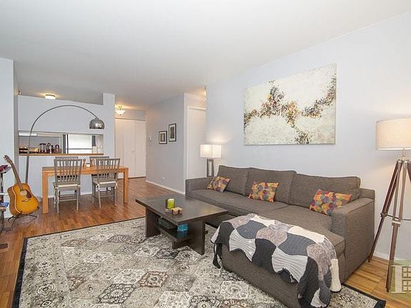 2nd image of 1632 2nd Ave #501