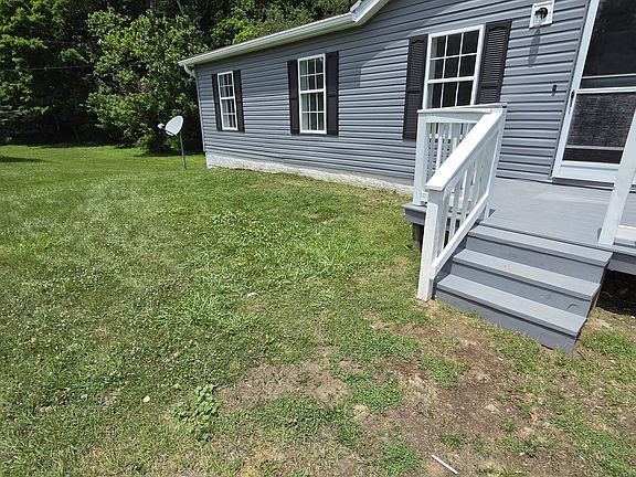 2nd image of 120 Blythe Rd